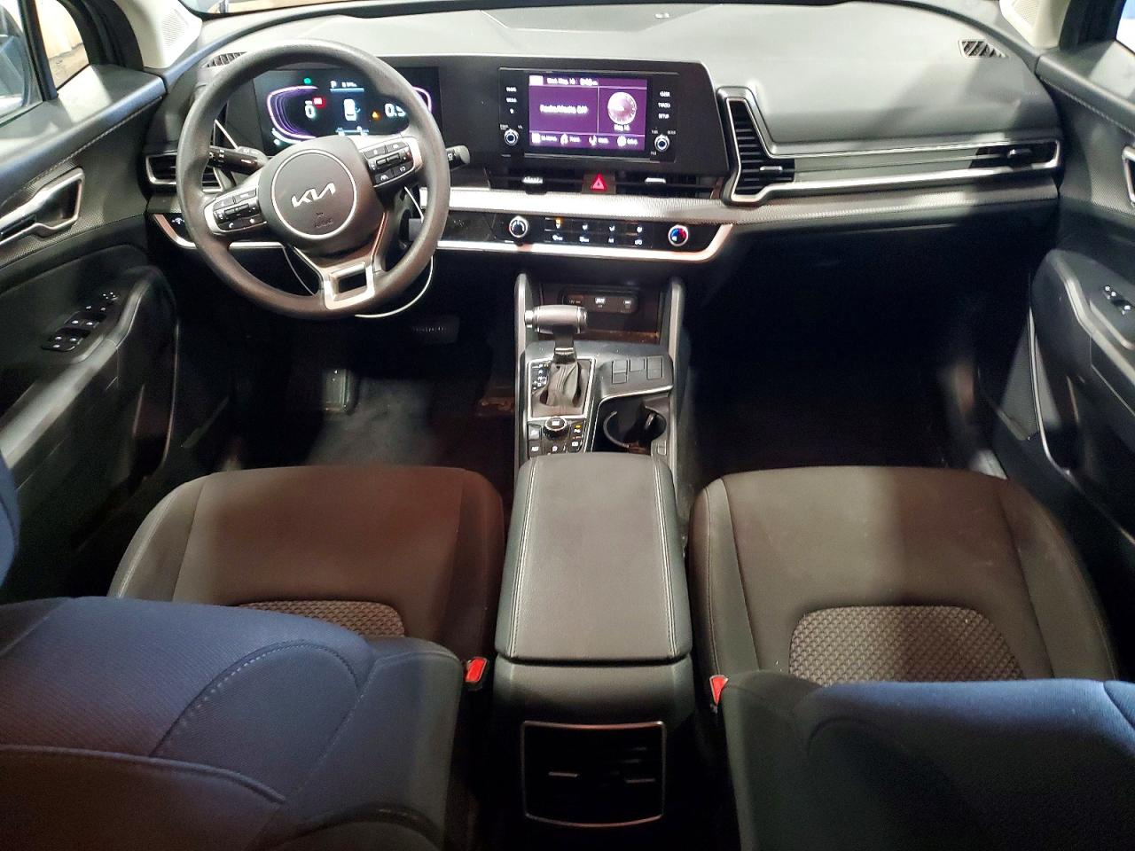 2025 KIA SPORTAGE LX