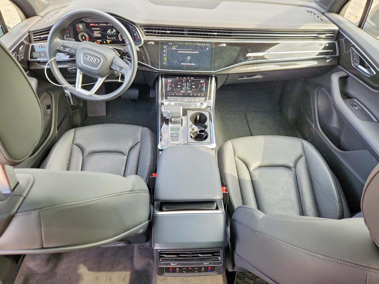 2023 AUDI Q7 quattro Premium Plus