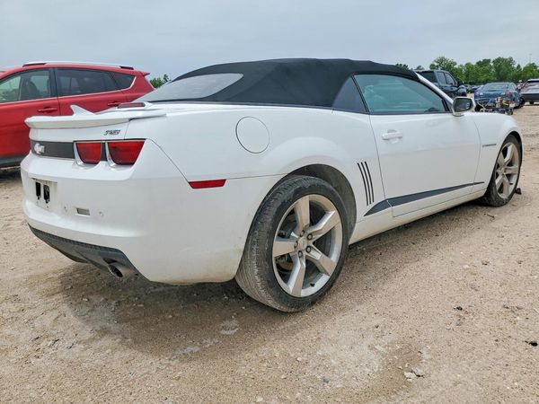 2012 CHEVROLET CAMARO LT2