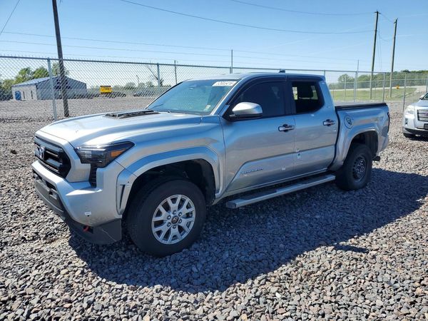 2024 TOYOTA TACOMA — Front 3/4