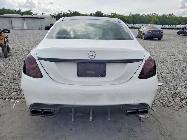 2015 MERCEDES-BENZ C Base