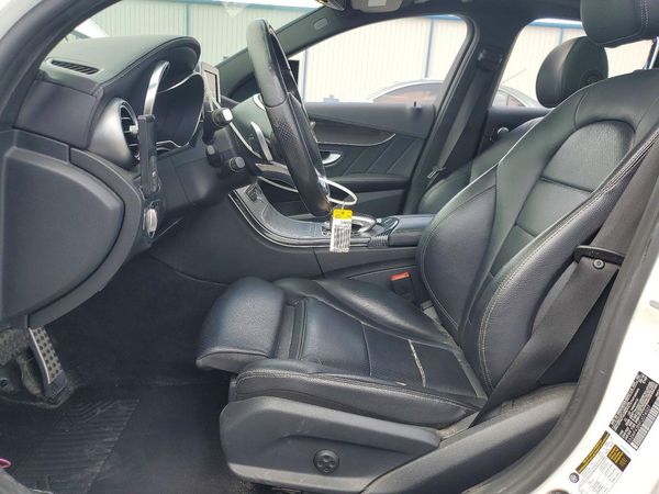 2015 MERCEDES-BENZ C Base