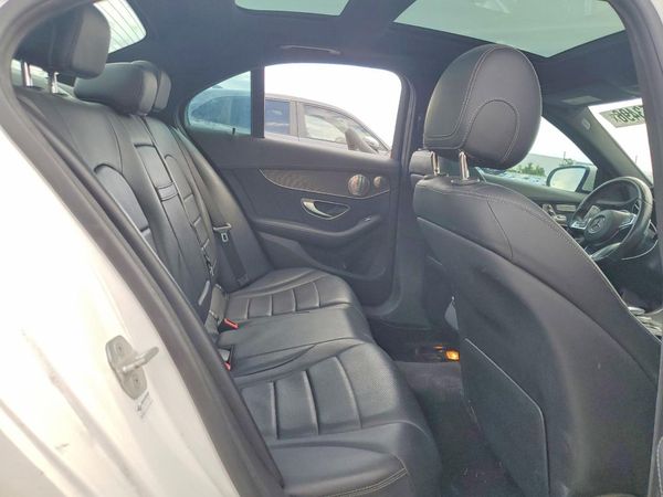 2015 MERCEDES-BENZ C Base