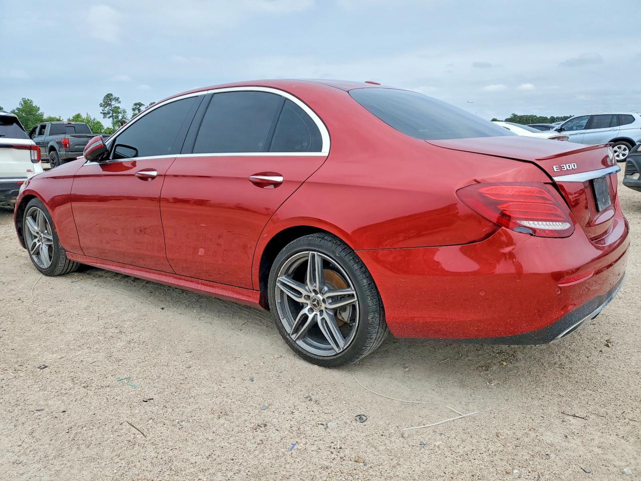 2019 MERCEDES-BENZ E E300