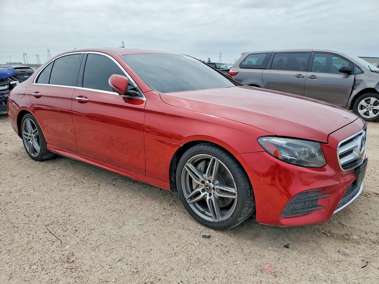 2019 MERCEDES-BENZ E E300