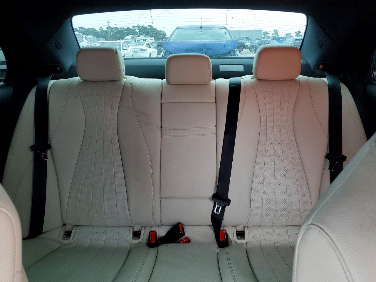 2019 MERCEDES-BENZ E E300