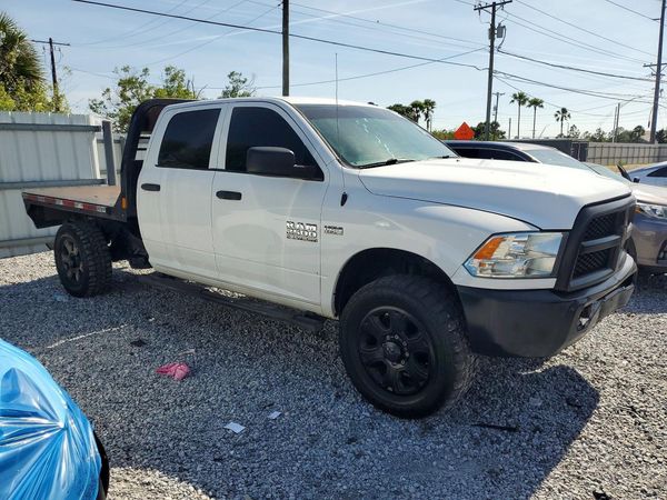 2018 RAM 2500 ST CREW CAB 4X4