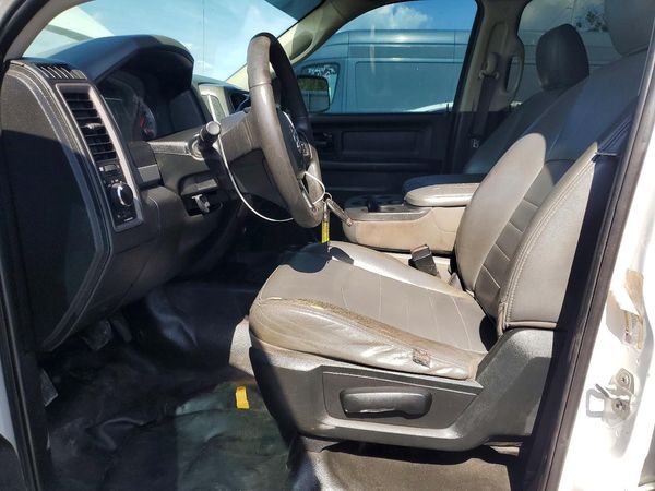 2018 RAM 2500 ST CREW CAB 4X4