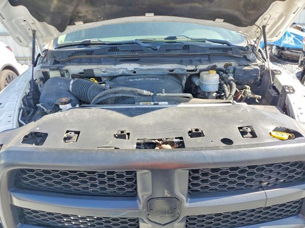 2018 RAM 2500 ST CREW CAB 4X4