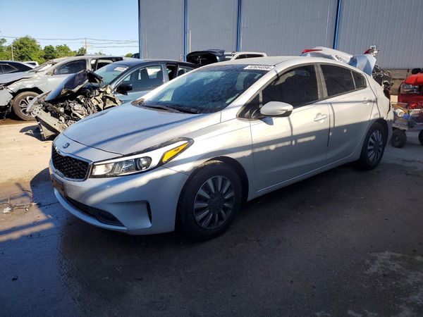 2017 KIA FORTE