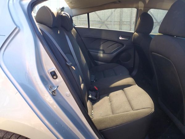 2017 KIA FORTE