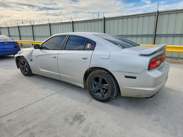 2012 DODGE CHARGER SE