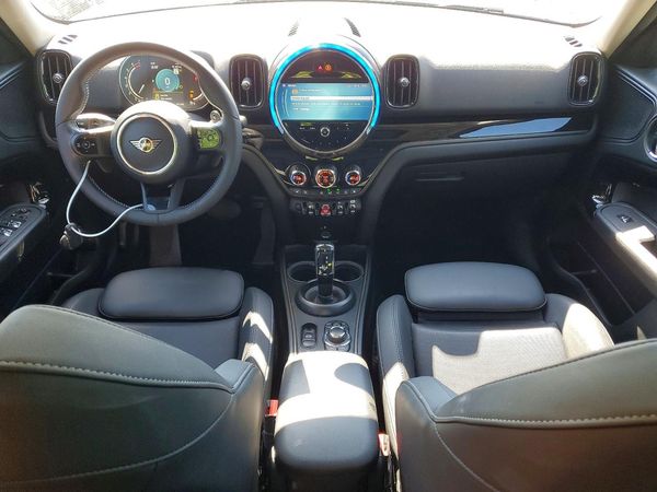 2024 MINI COOPER