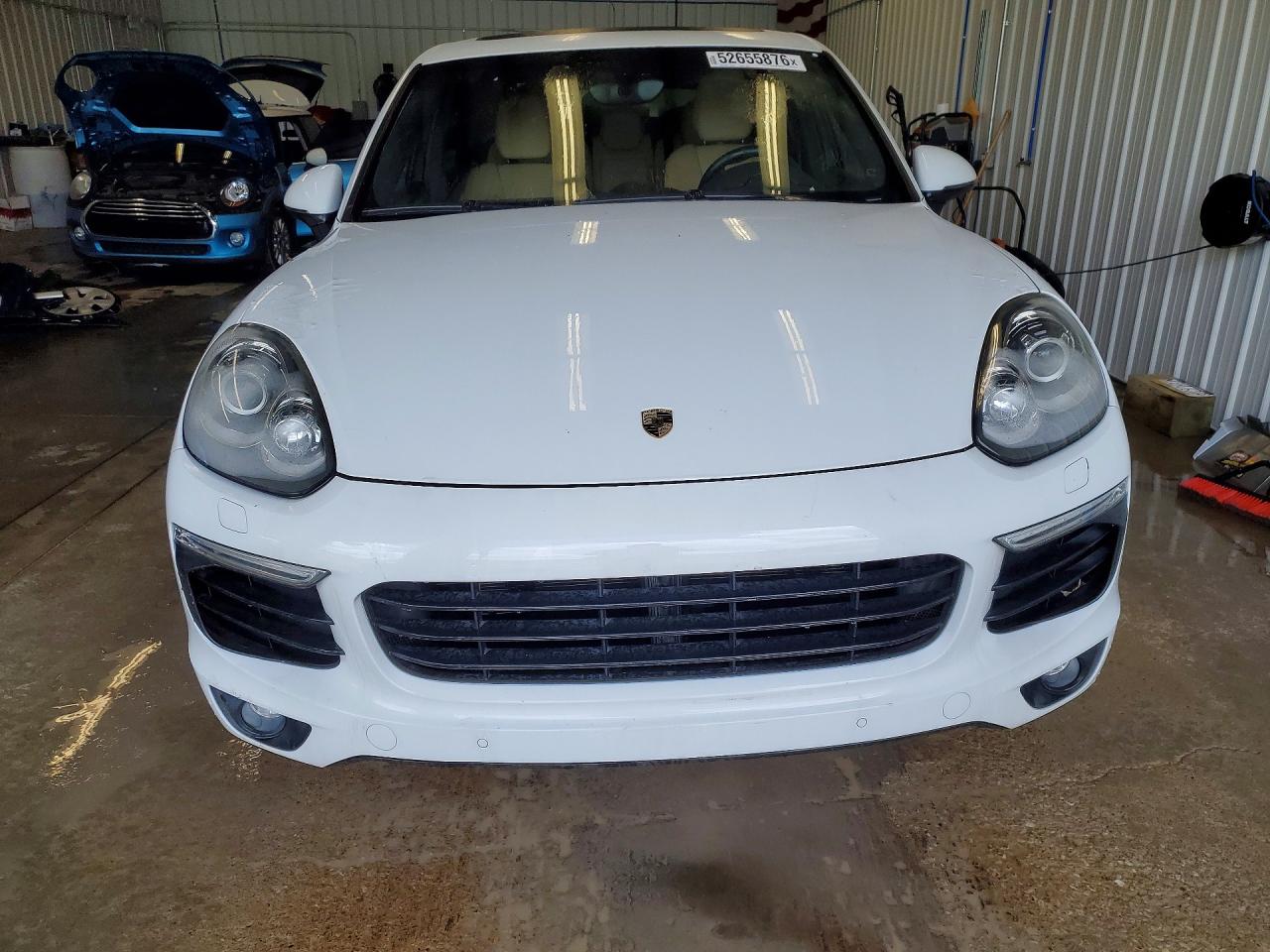 2018 PORSCHE CAYENNE Base / Platinum Edition