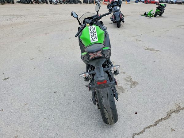 2022 KAWASAKI EX