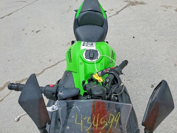 2022 KAWASAKI EX