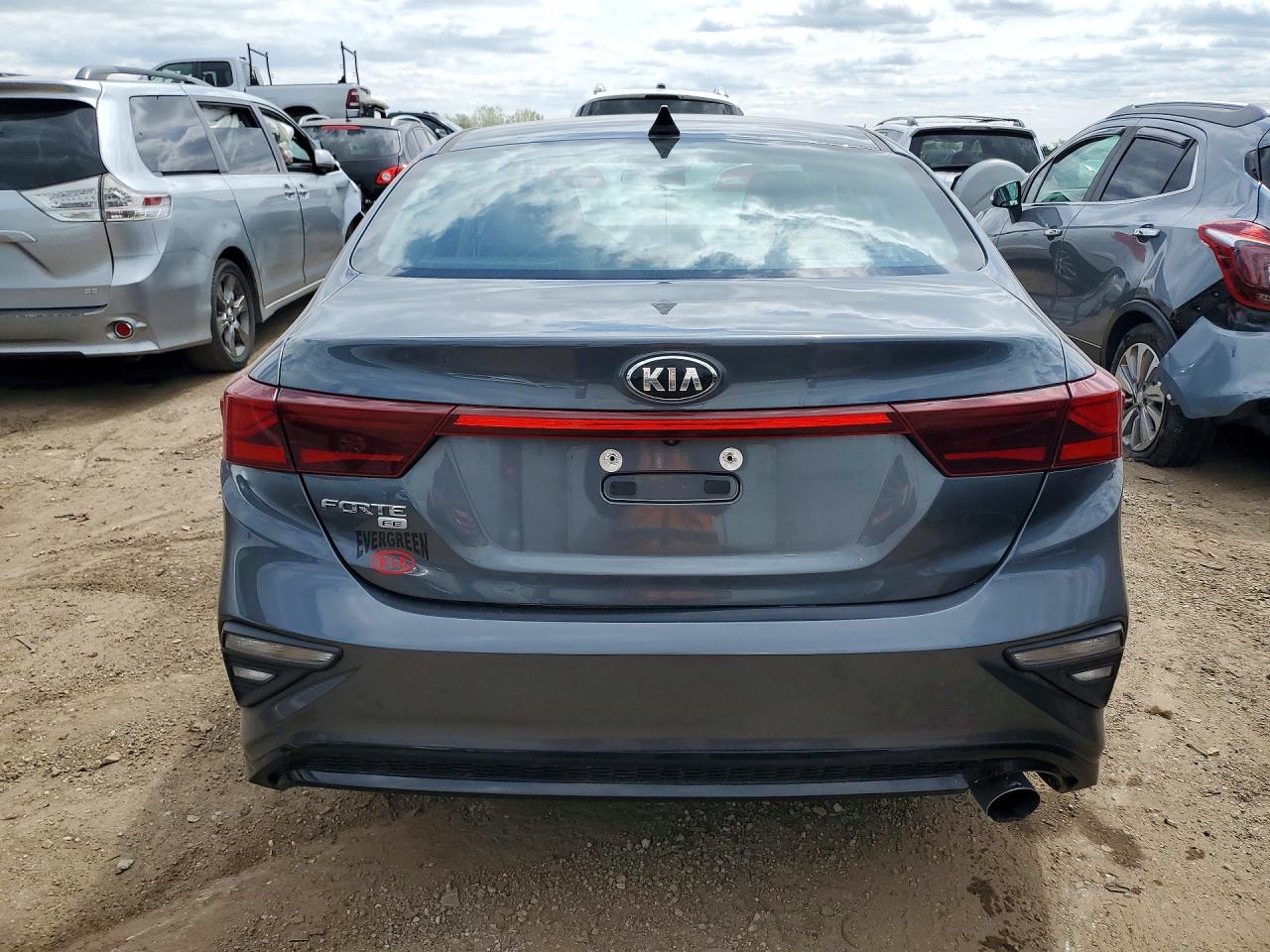 2020 KIA FORTE FE, LXS