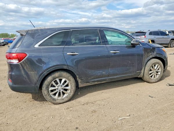 2017 KIA SORENTO L, LX