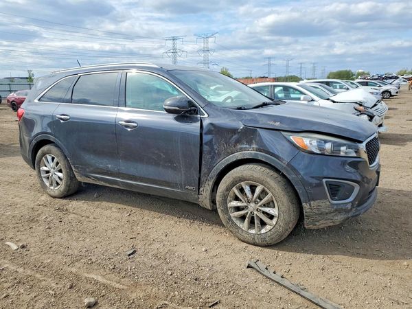 2017 KIA SORENTO L, LX