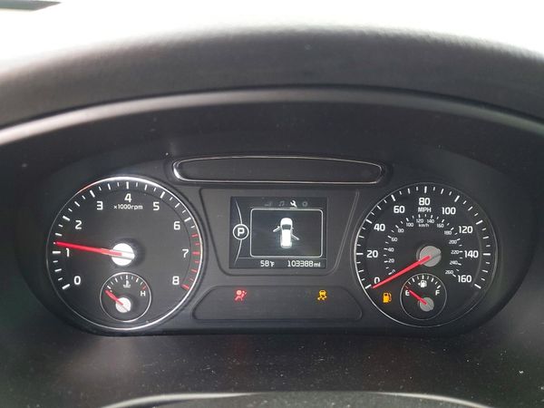 2017 KIA SORENTO L, LX