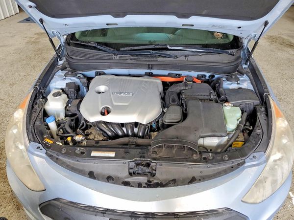 2015 HYUNDAI SONATA GLS(Middle)