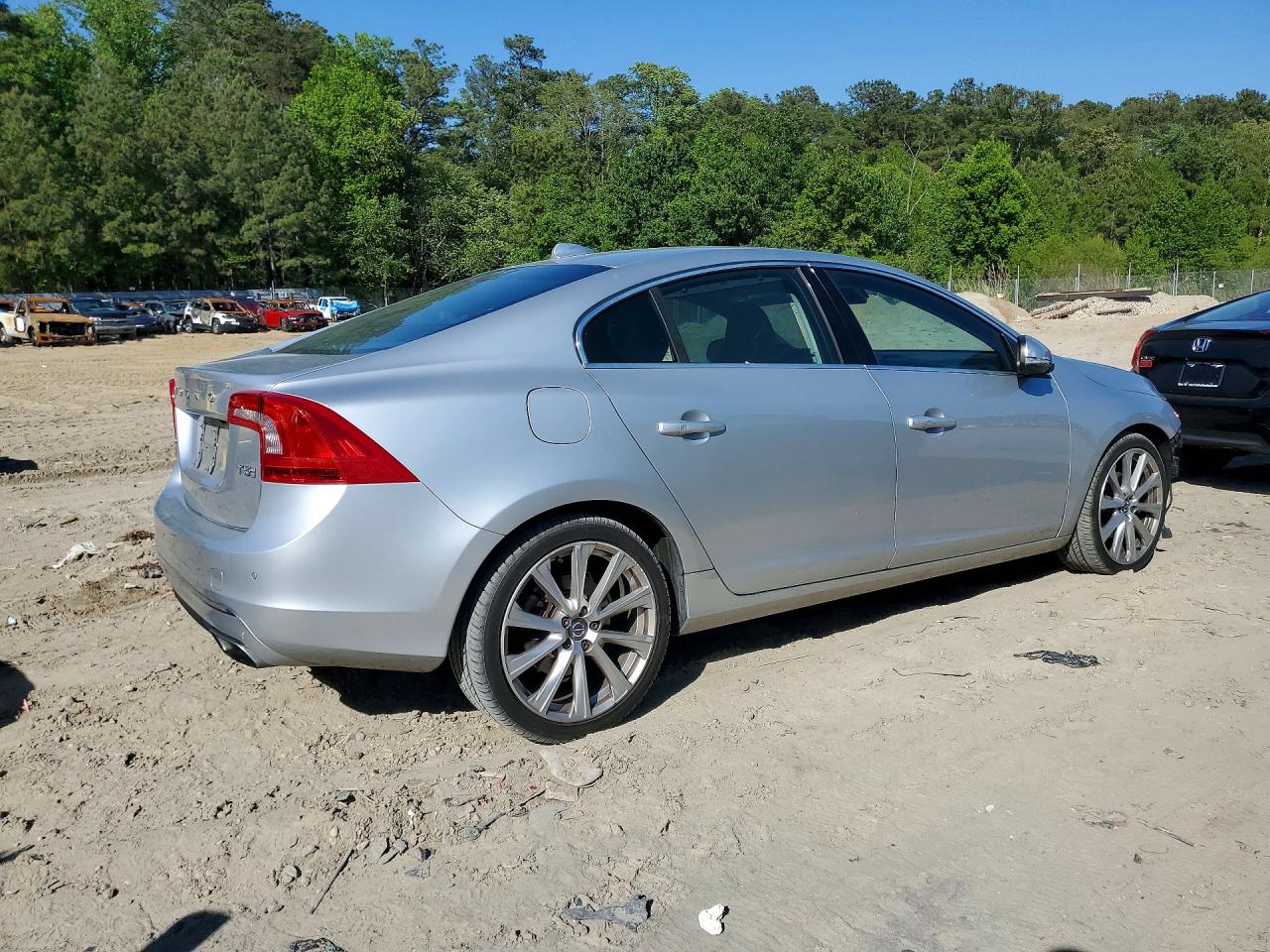 2016 VOLVO S60 SV35 Platinum