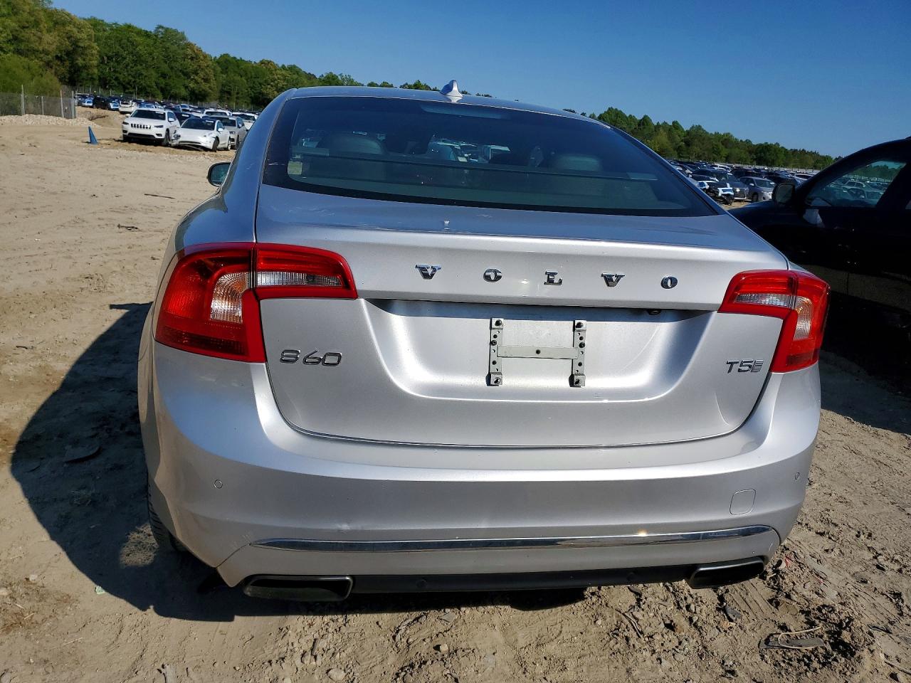 2016 VOLVO S60 SV35 Platinum