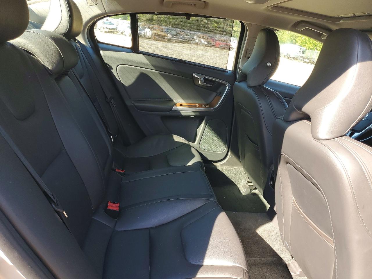 2016 VOLVO S60 SV35 Platinum