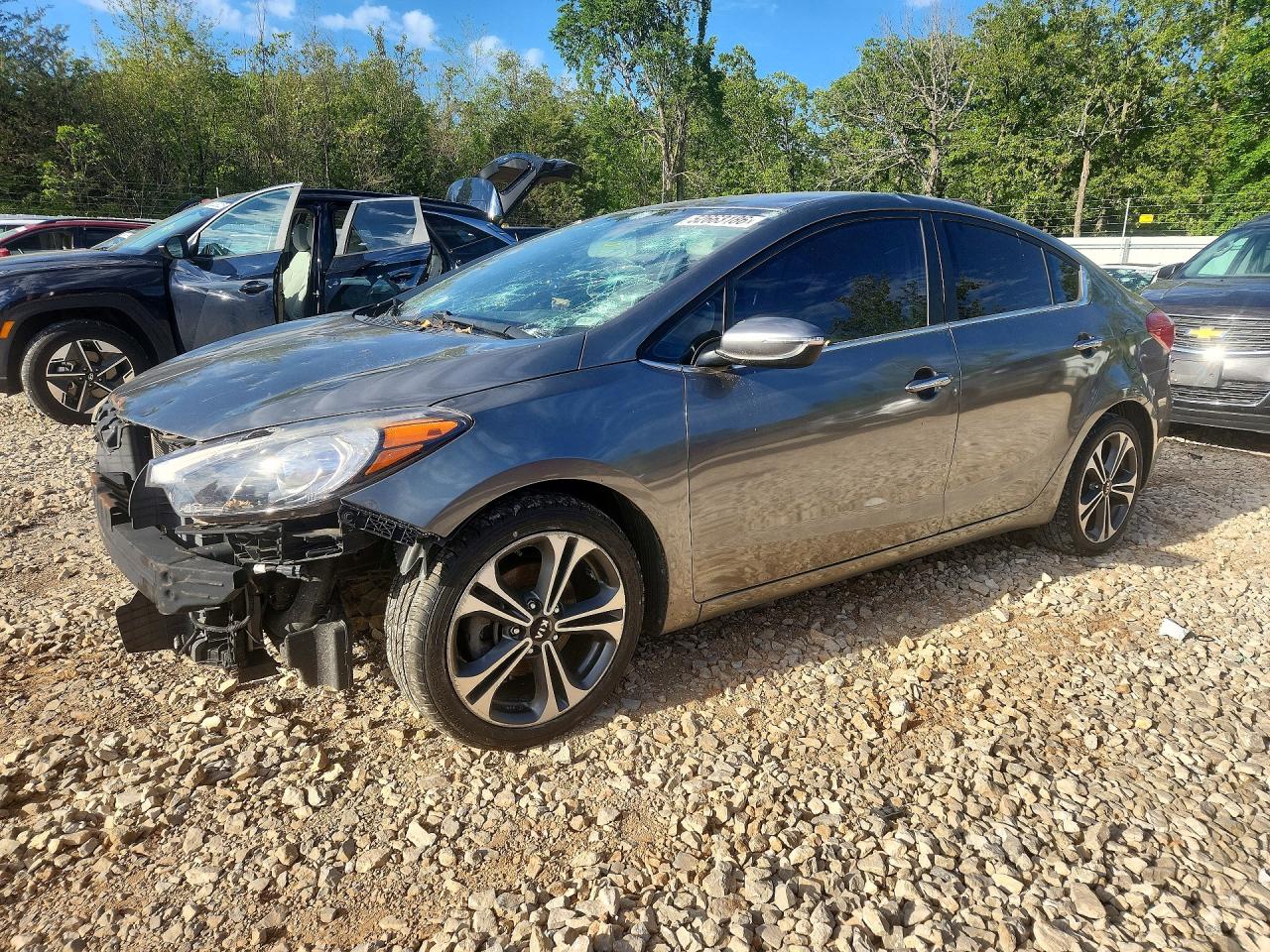 2016 KIA FORTE