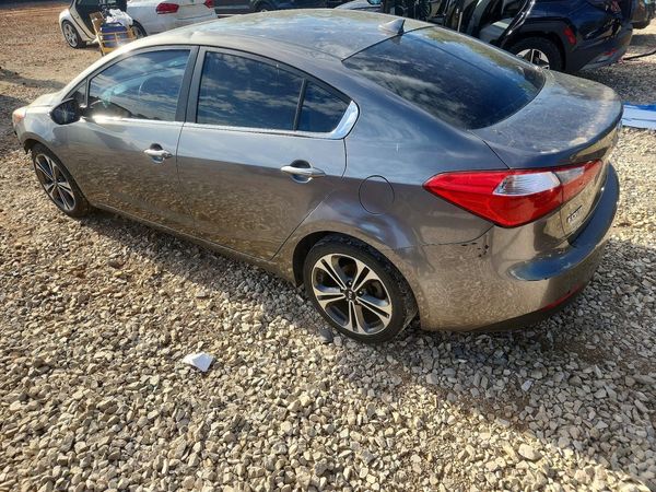 2016 KIA FORTE