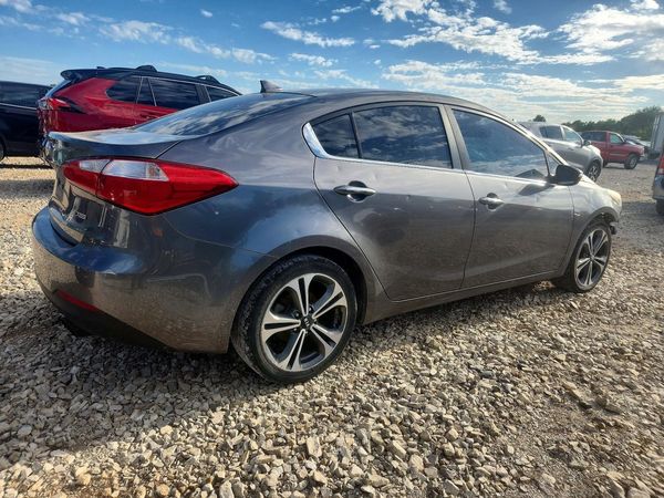 2016 KIA FORTE