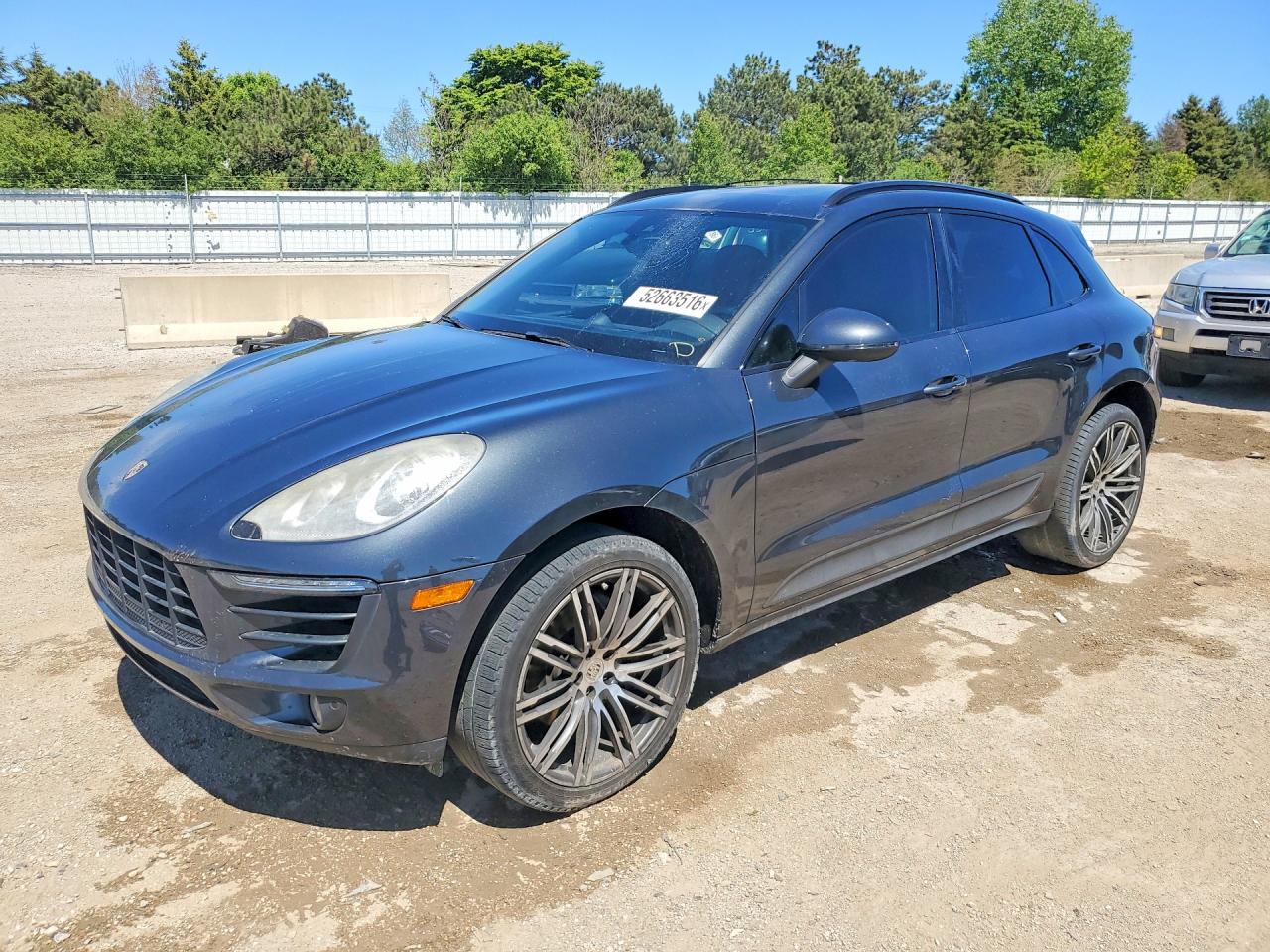 2017 PORSCHE MACAN