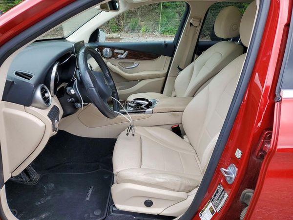 2017 MERCEDES-BENZ GLC GLC300 Base-4M