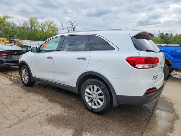 2018 KIA SORENTO L, LX