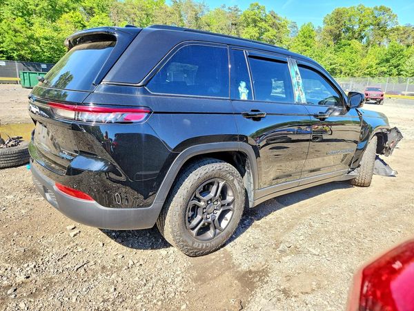2024 JEEP GRAND CHEROKEE Trailhawk 4XE