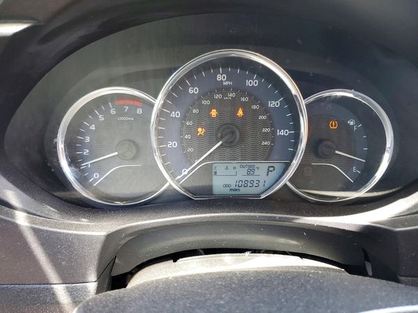 2015 TOYOTA COROLLA