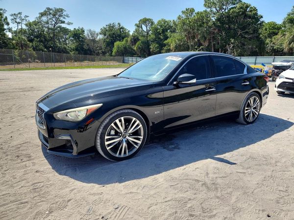 2015 INFINITI Q50