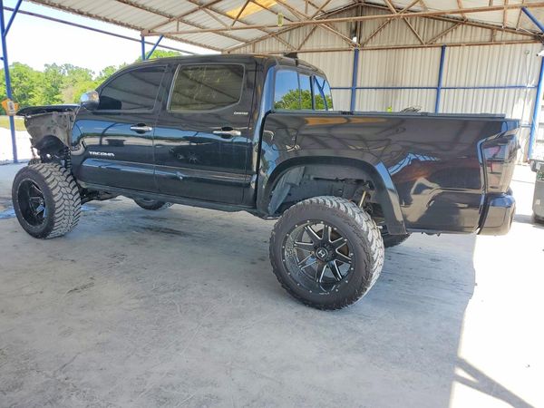 2016 TOYOTA TACOMA Limited