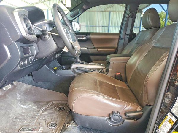 2016 TOYOTA TACOMA Limited