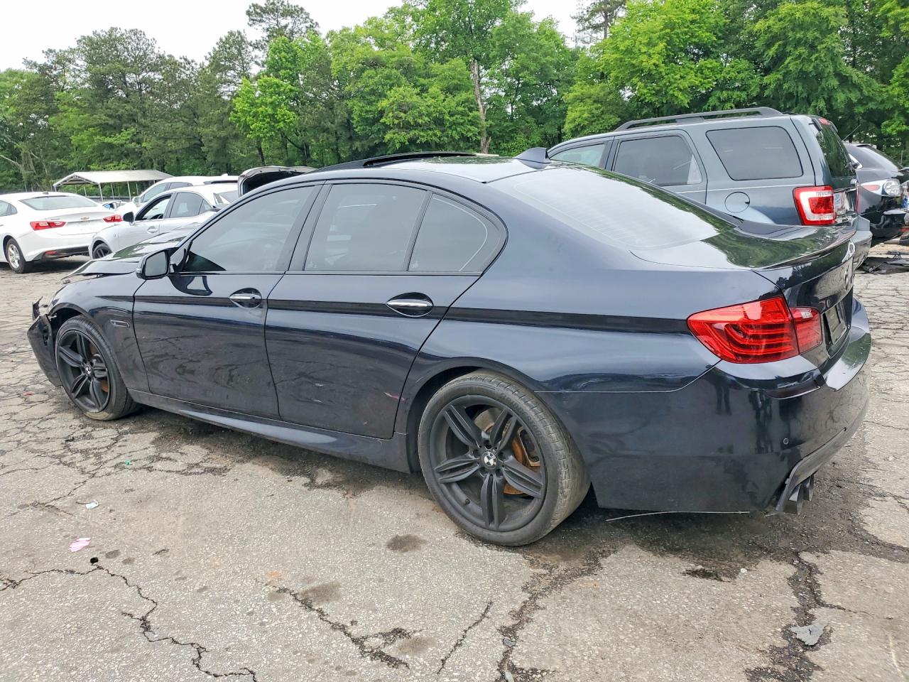 2016 BMW 550