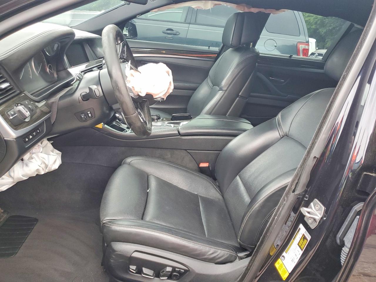 2016 BMW 550
