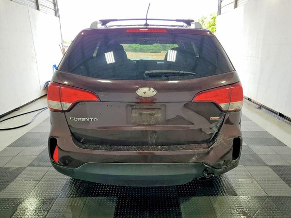 2014 KIA SORENTO Base/ LX