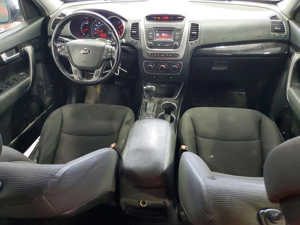 2014 KIA SORENTO Base/ LX