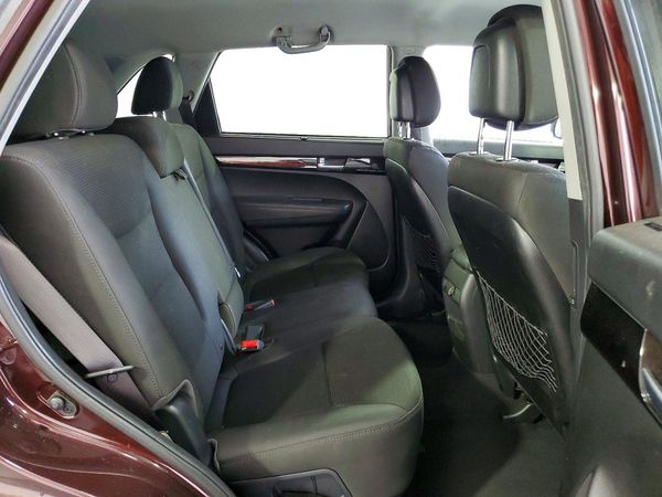 2014 KIA SORENTO Base/ LX
