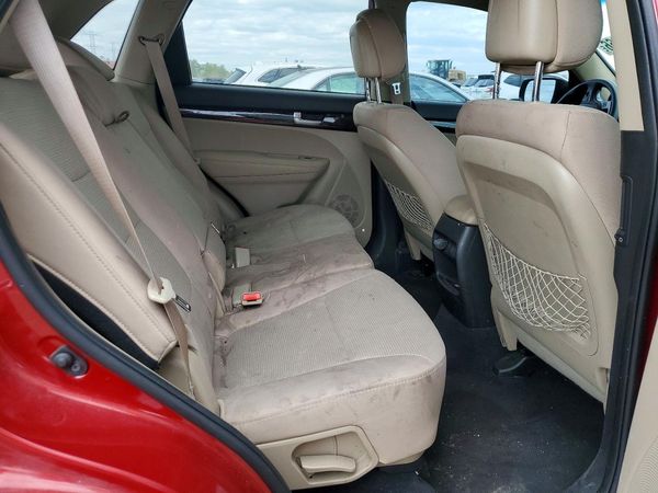 2014 KIA SORENTO Base/ LX