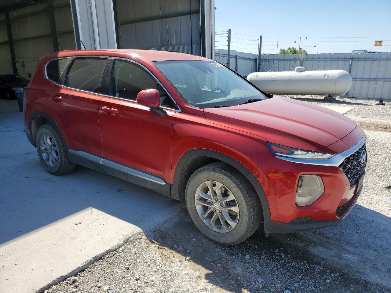 2019 HYUNDAI SANTA FE SE