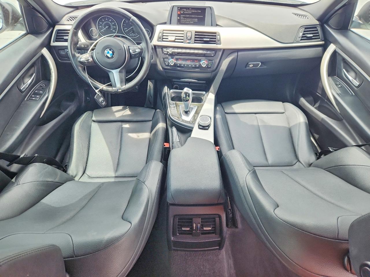 2015 BMW 320 SA