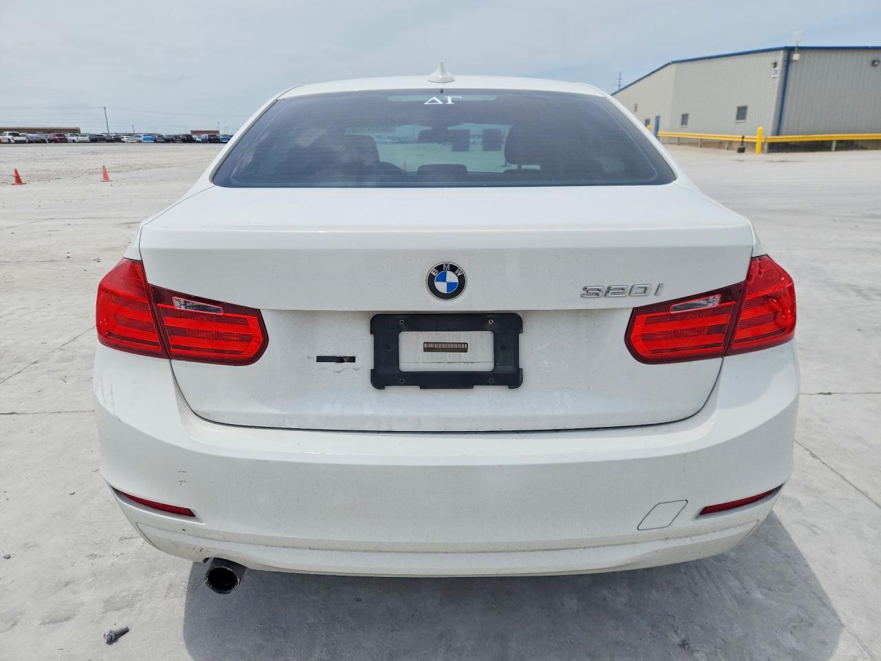 2015 BMW 320 SA