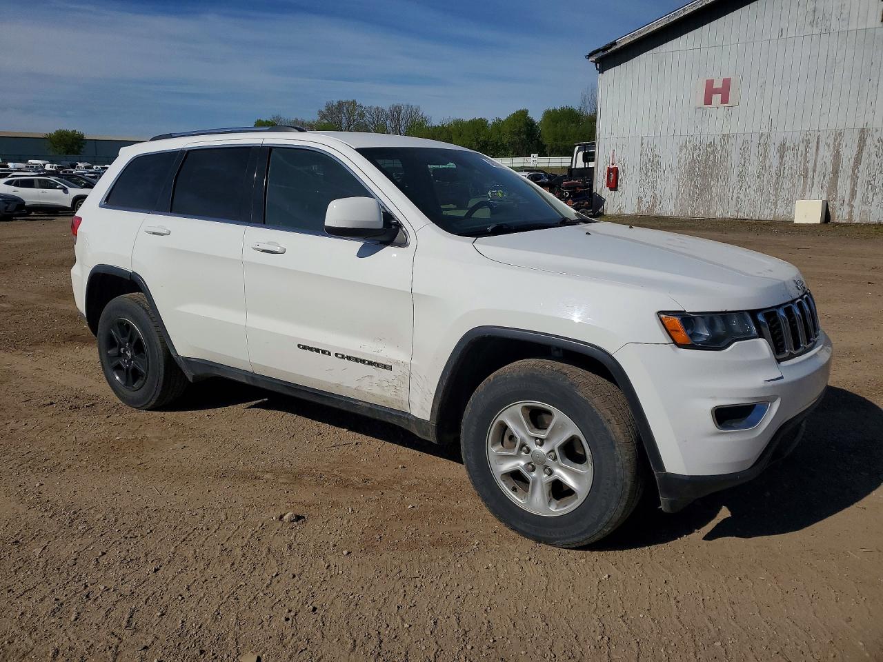 2017 JEEP GRAND CHEROKEE LAREDO 4X4