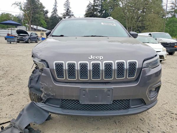 2019 JEEP CHEROKEE LATITUDE PLUS 4X4